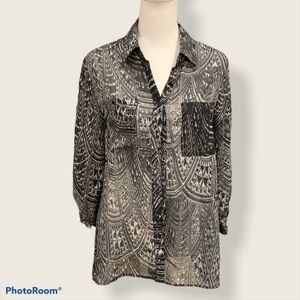 Kenneth Cole New York Sheer Black & White Blouse Size  XS‎